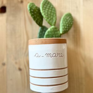 Vaso con incisione a-mare